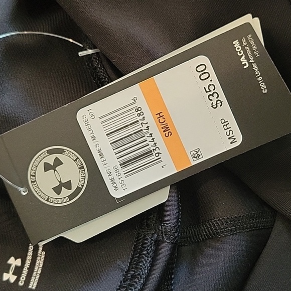 NWT Under Armour Compression Shorts Size Small - Picture 3 of 3